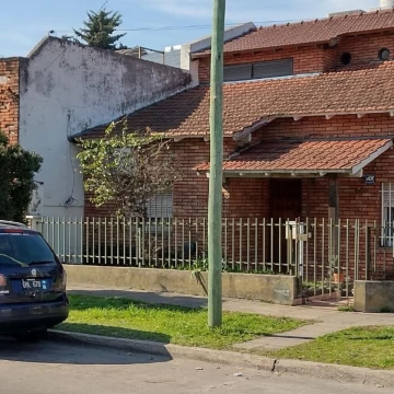 chalet 4 ambientes venta Ramos Mejia