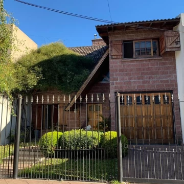 Chalet de 5 ambientes venta Ramos Mejia