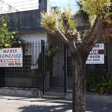 Casa 4 ambientes venta Ramos Mejia