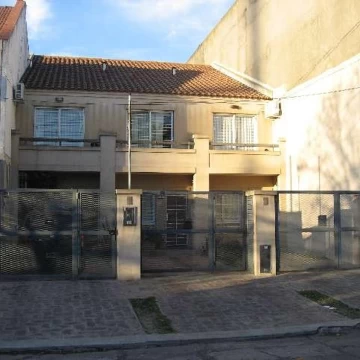 Triplex 3 ambientes venta Ramos Mejia