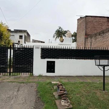 casa 3 ambientes venta Ramos Mejia