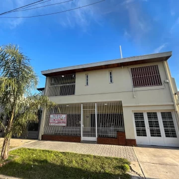 casa 5 ambientes venta Ramos Mejia