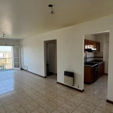 Departamento dos ambientes con cochera castelar norte