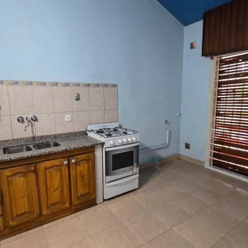 Departamento en alquiler dos ambientes en Ituzaingó Norte