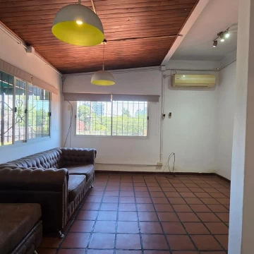 Departamento dos ambientes Estacion Ituzaingo