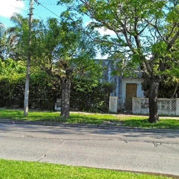Dos lotes excelente ubicacion Ituzaingo Norte venta
