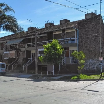Duplex Castelar Norte apto credito tres dormitorios
