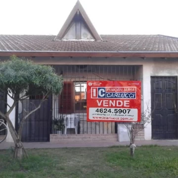 Casa venta cuatro dormitorios Ituzaingo