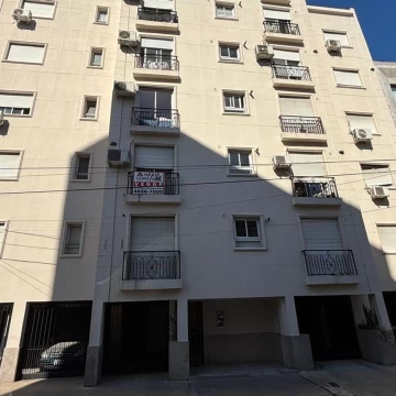 Departamento 2 ambientes venta Haedo