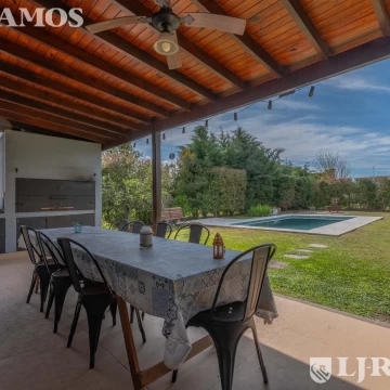 YA ESCRITURADA. APTO CREDITO. LOTE INTERNO.