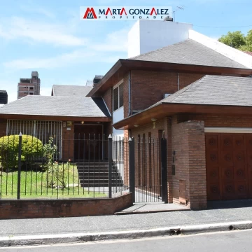 Casa  en Venta en Ramos Mejia