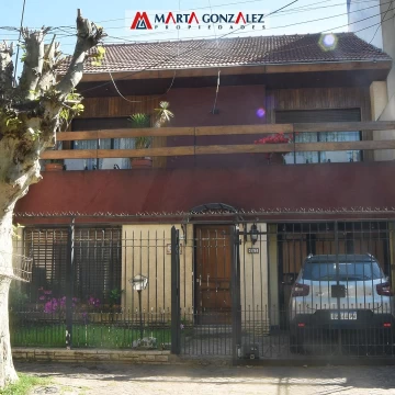 CASA EN VENTA 6 AMBIENTES VILLA SARMIENTO
