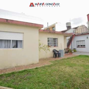 casa en venta 5 ambientes con fondo
