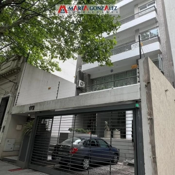 PISO A ESTRENAR 3 AMBIENTES CON COCHERA SUPER LUMINOSO