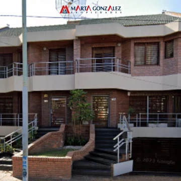 TRIPLEX VILLA SARMIENTO VENTA