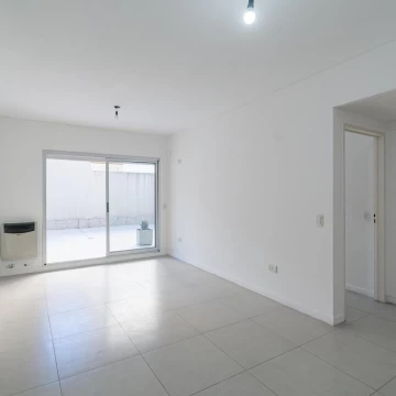2 ambientes | Amplio patio | Venta, Villa Urquiza