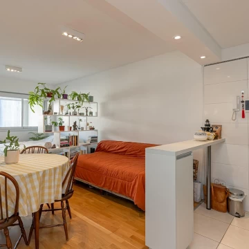 Monoambiente | Con balcón luminoso| Venta en Belgrano