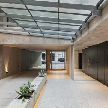 1 ambiente con balcón + Amenities | Venta con Renta