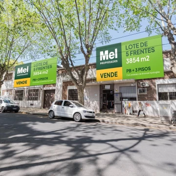 Terreno, 5 Frentes en el corazón de Villa del Parque. ÚNICO!