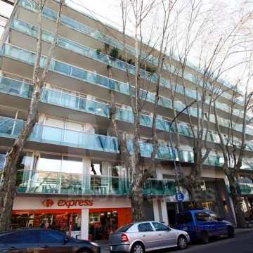 Cochera Fija en Zona Estratégica –Belgrano
