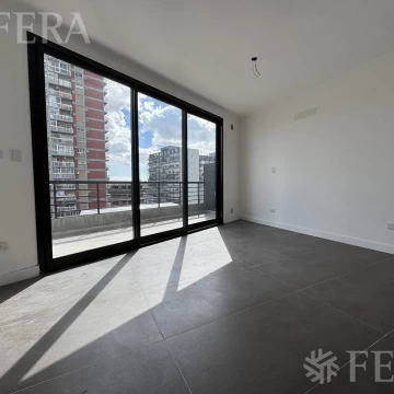Venta monoambiente con balcón en Almagro