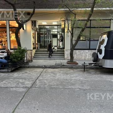 LOCAL VENTA AV LIBERTADOR 2300 OLIVOS GALERIA 9 m2