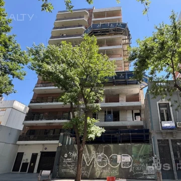 Venta departamento en ejecución en Nuñez. Monoambiente al frente. Entrega 2026.