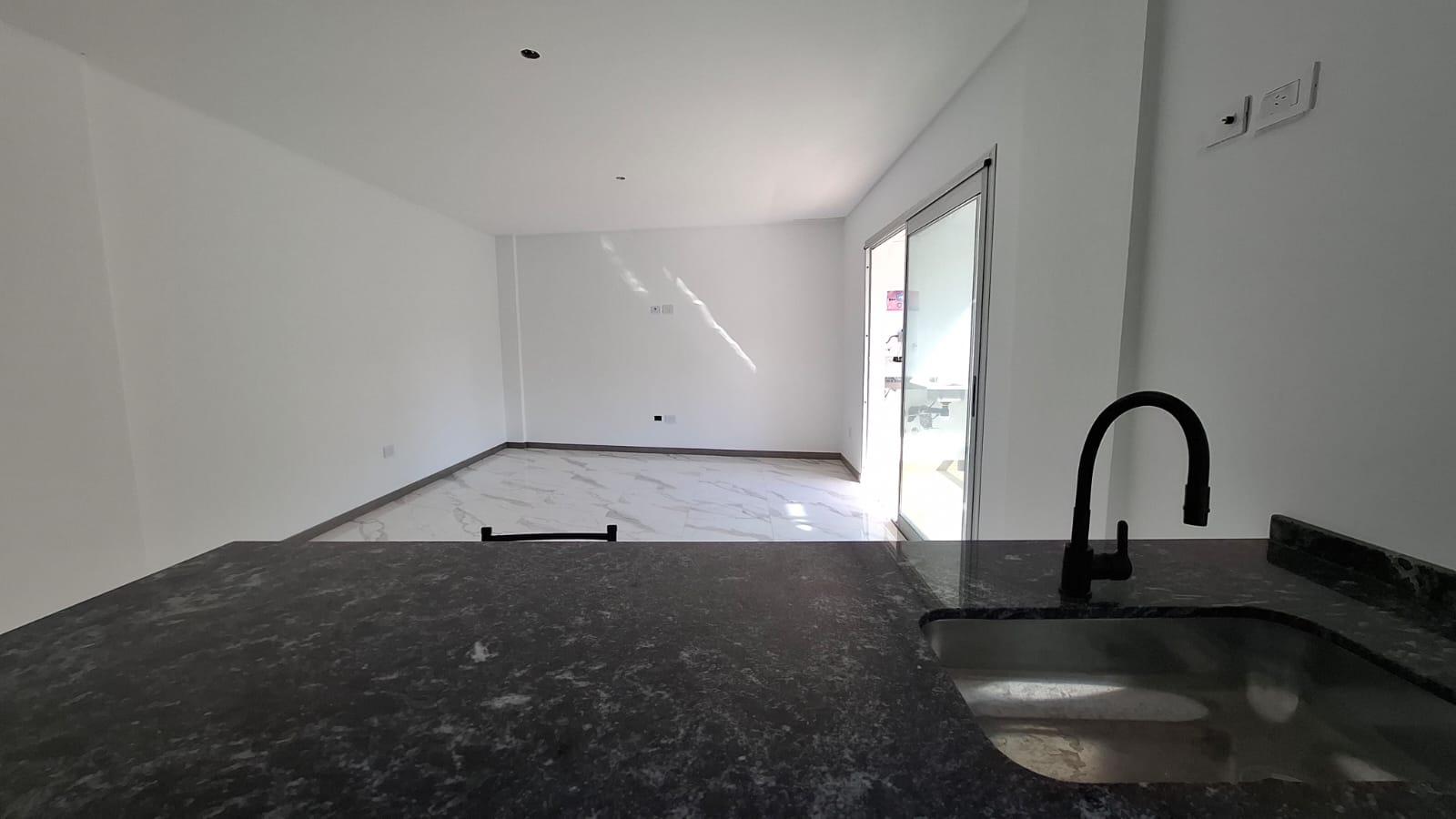 Departamento de 2 dormitorios en Ramos Mejía, foto 2