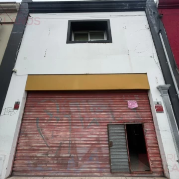 Local en alquiler en Lujan centro, de dos plantas