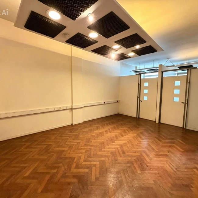 OFICINA EN VENTA EN BALVANERA