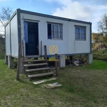 Casa en alquiler en Aguas Corrientes con 1 ambiente