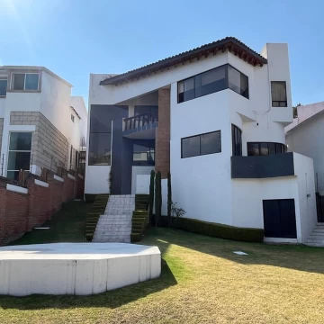 Casa en venta en Condado de Sayavedra 3 minutos de la entrada al fraccionamiento