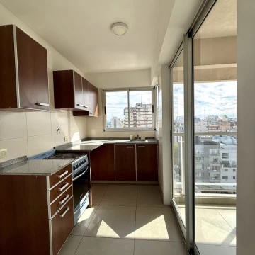 Venta Departamento 2 ambientes en Caballito, Capital Federal .Piso entero en altura: privacidad real, luz natural y una forma distinta de vivir la ciudad