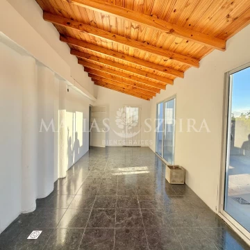 Venta de Departamento 3 Ambientes en Castelar, Morón