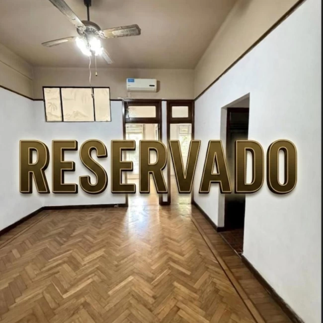 Venta Departamento de 3 ambientes al frente, con 50 m² bien distribuidos, San Telmo.