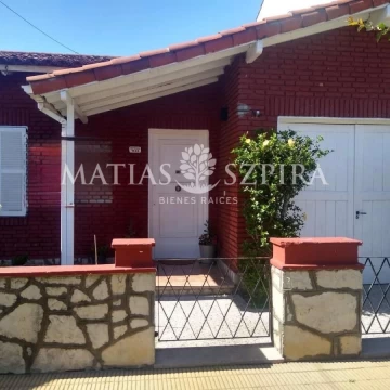 Casa en venta Haedo 4 ambientes