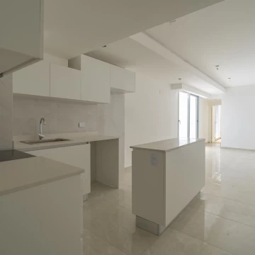 DEPARTAMENTO 2 AMBIENTES CON PATIO EN ALMAGRO