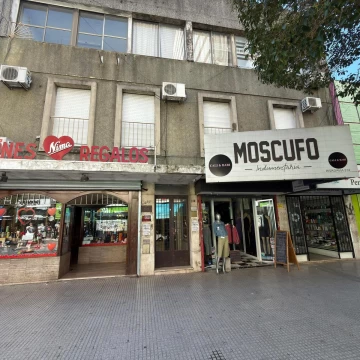 VENTA DE LOCALES, VIVIENDA Y OFICINAS EN QUILMES CENTRO - OPORTUNIDAD DE INVERSION