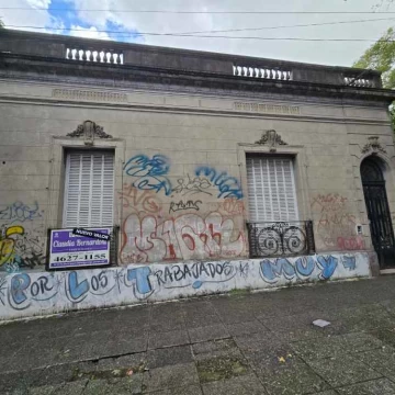 Mitre 1000