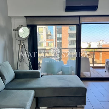 Tres ambientes de categoria en Castelar Norte 