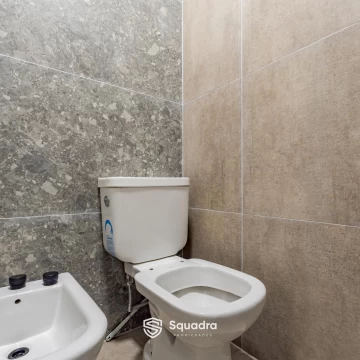 1776449553.jpg