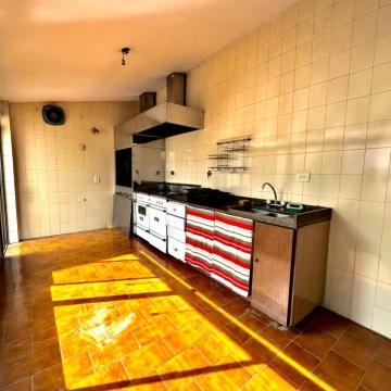 1776450434.jpg