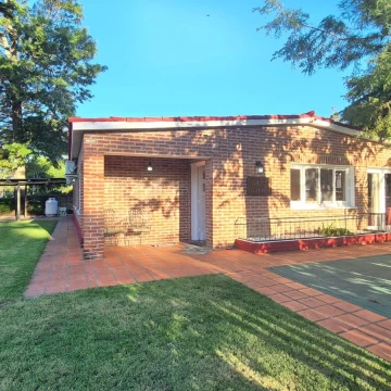 Venta Casa 4 Dormitorios, Playa Mansa, Punta del Este 