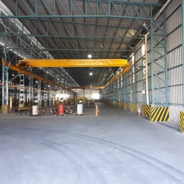 Alquiler Galpón 4725 m2   Oficinas - Parque Industrial Alvear
