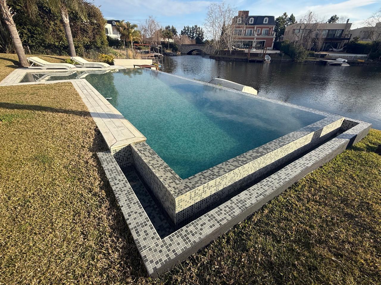 image 32