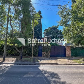 Venta casa sobre lote de 20x63 en Ituzaingó