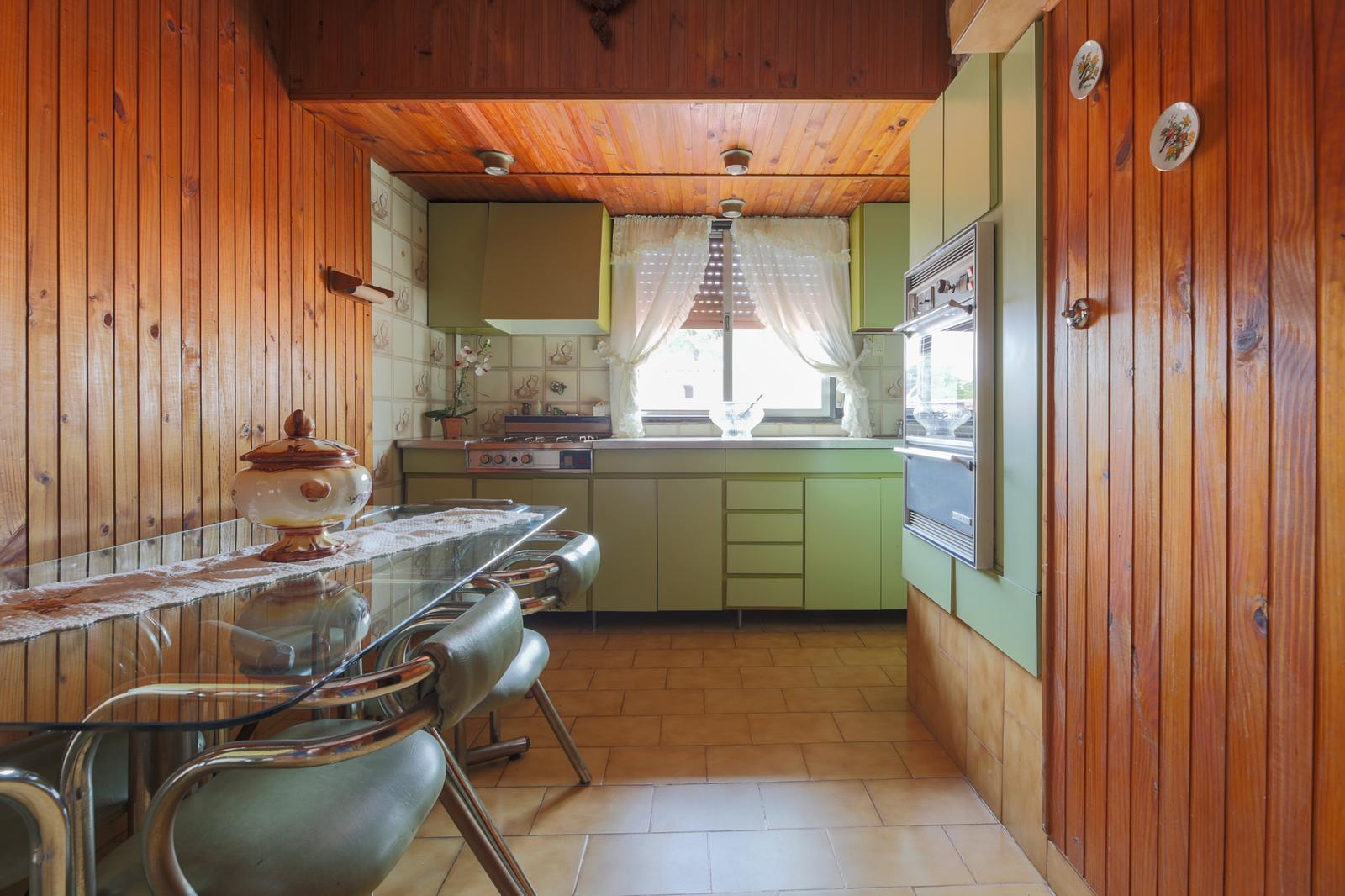 Cocina comedor planta alta, detalles en madera