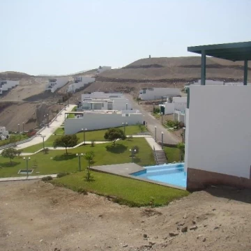 VENTA TERRENO DE PLAYA EN CONDOMINIO LOMAS DEL MAR