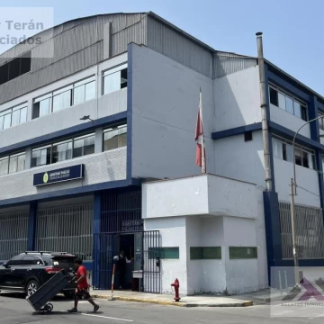 ALQUILER LOCAL COMERCIAL EN CENTRO LIMA (609-616-2)