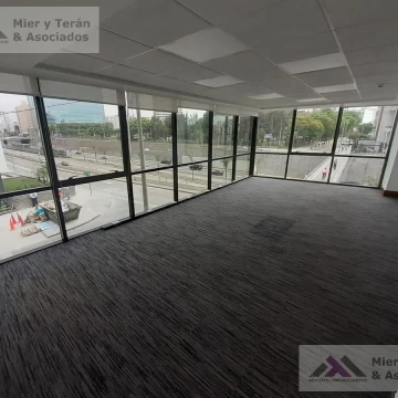 OFICINA IMPLEMENTADA EN MIRAFLORES - PISO 2 (609-43-1 )